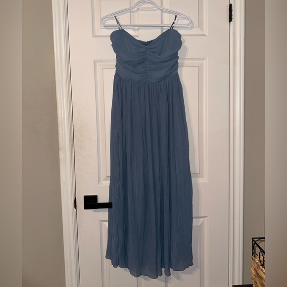 Zara Midi Pleated Dress - size small - Picture 3 of 5